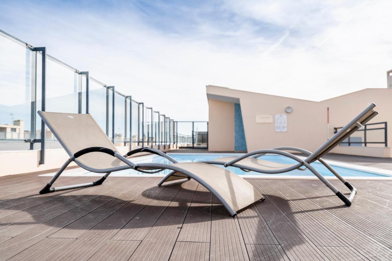 Апартаменты Oceanfront: Luxury Spectacular Sea Views And Pool Ольян Экстерьер фото